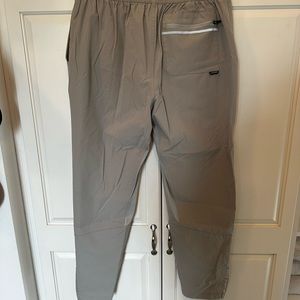 Legends CARSON PANT LIGHT GRAY